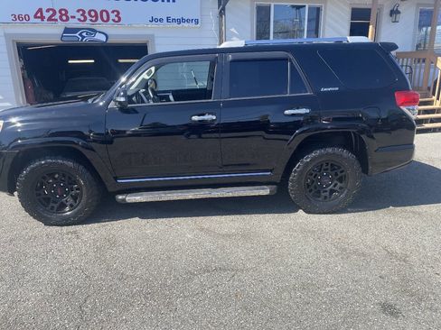 Used 2011 Toyota 4Runner Limited image 1