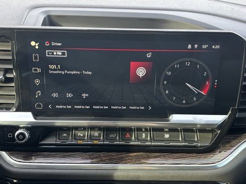 Used 2022 GMC Sierra 1500 Elevation w/ Elevation Premium Package image 23