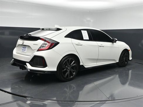 Used 2019 Honda Civic Sport image 6
