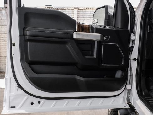 Used 2019 Ford F150 Lariat AWD/4WD image 49