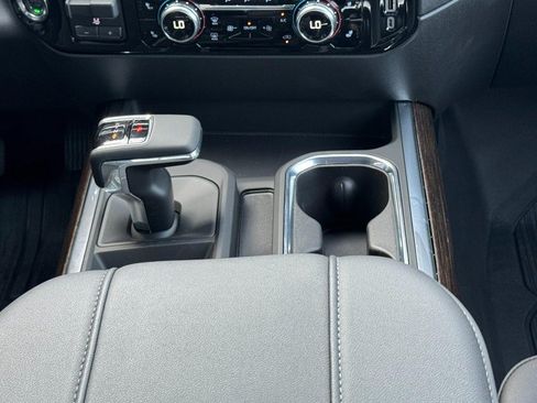 New 2026 GMC Sierra 1500 Elevation w/ Elevation Premium Package AWD/4WD image 14