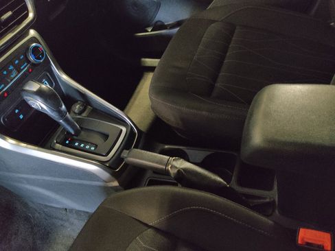 Used 2020 Ford EcoSport SE w/ SE Convenience Package FWD image 26