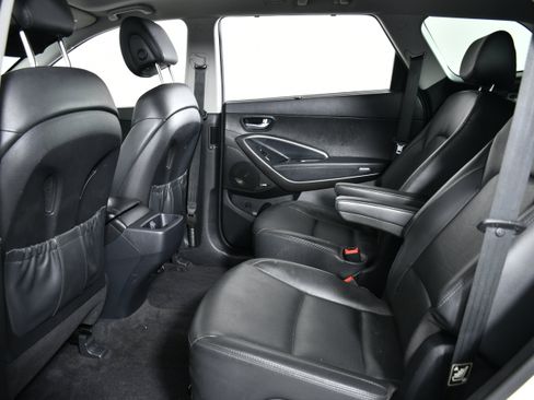 Used 2019 Hyundai Santa Fe XL image 26