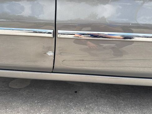 Used 2017 GMC Sierra 1500 SLT w/ SLT Premium Package RWD image 10