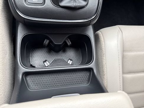 Certified 2025 Honda CR-V EX-L image 29