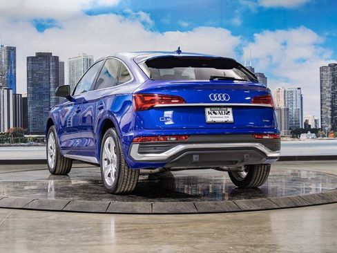 Used 2022 Audi Q5 2.0T Prestige image 9