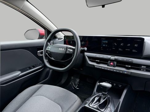 Used 2025 Kia K4 FWD image 72