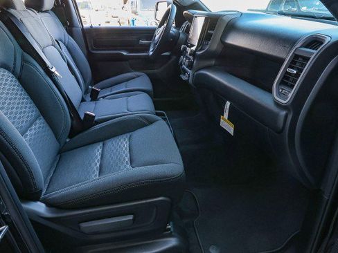New 2026 RAM 1500 Express image 31