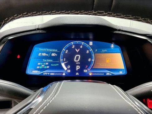Used 2025 Chevrolet Corvette Stingray Coupe w/ 1LT RWD image 27