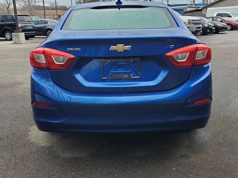 Used 2016 Chevrolet Cruze LT w/ Convenience Package FWD image 5