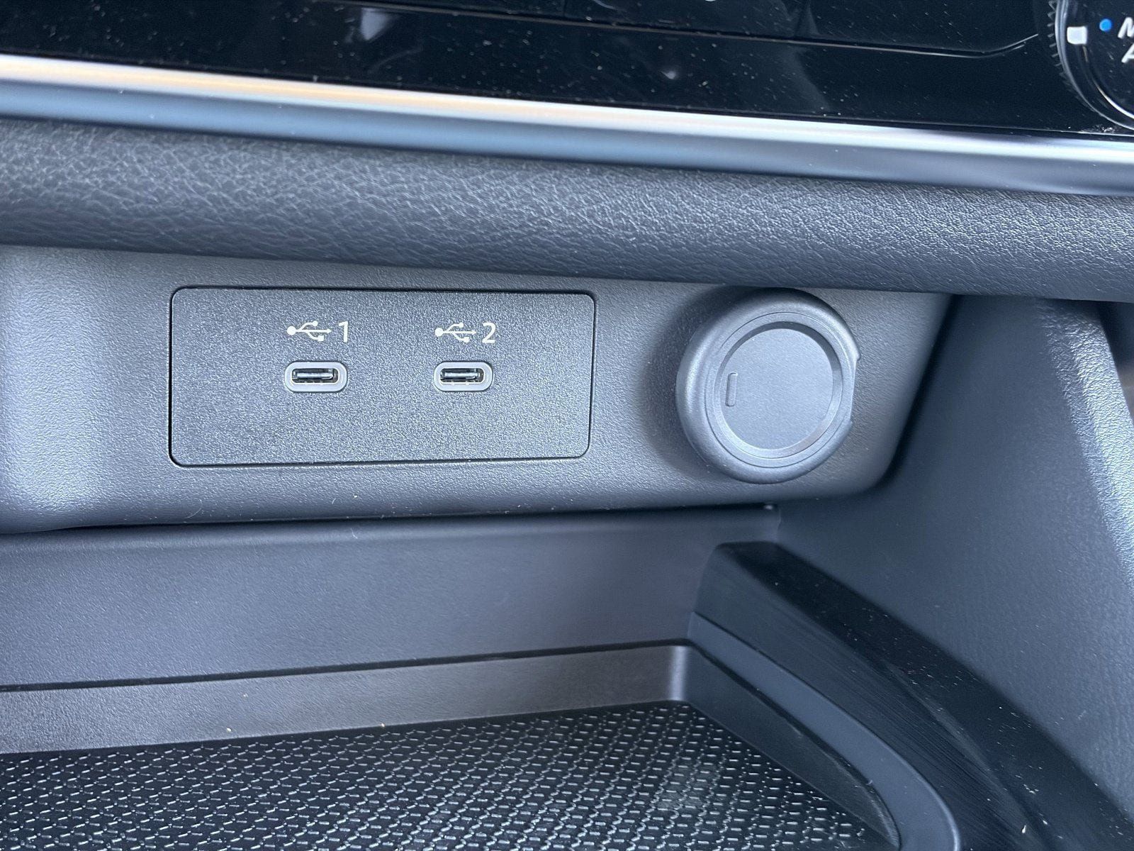 New 2026 Nissan Rogue S FWD image 31