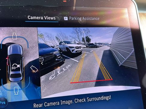 Used 2025 Mercedes-Benz C 300 Sedan image 28