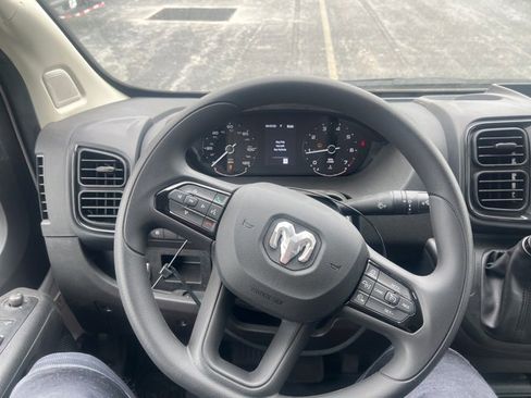 Used 2025 RAM ProMaster 2500 w/ Safety Group image 18