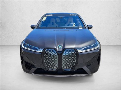 Used 2024 BMW iX xDrive50 w/ Sport Package AWD/4WD image 2