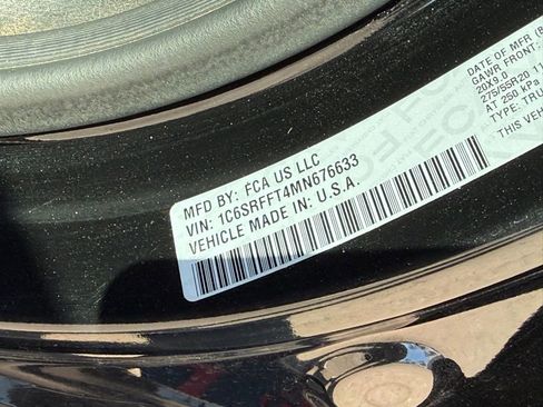 Used 2021 RAM 1500 Big Horn image 10