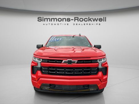 Used 2023 Chevrolet Silverado 1500 RST image 1