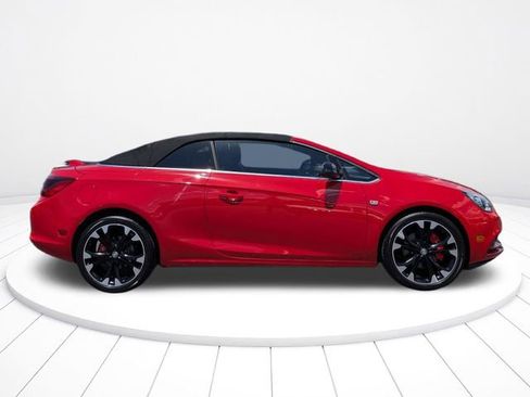 Used 2018 Buick Cascada Sport Touring w/ Dark Effects Package FWD image 4