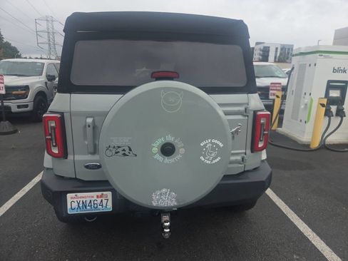 Used 2024 Ford Bronco Outer Banks AWD/4WD image 4