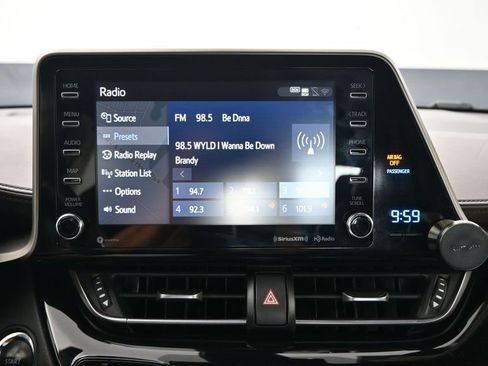 Used 2019 Toyota C-HR Limited FWD image 32