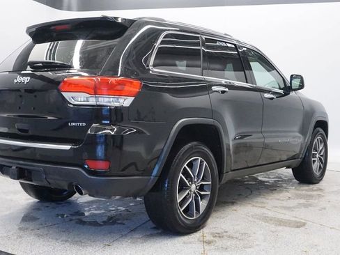 Used 2017 Jeep Grand Cherokee Limited w/ Trailer Tow Group IV image 6