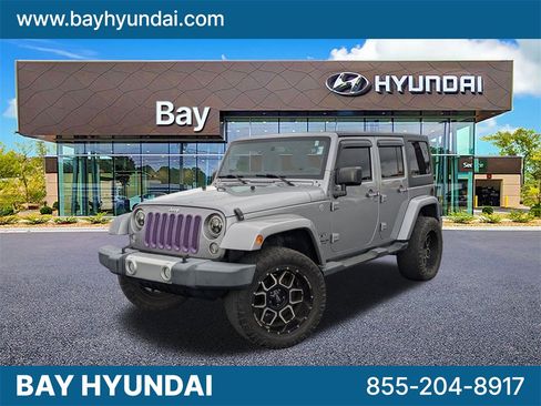 Used 2015 Jeep Wrangler Unlimited Sahara w/ Connectivity Group image 1