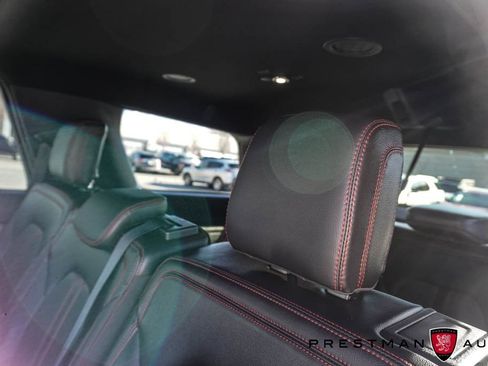 Used 2024 Ford Expedition Limited image 42