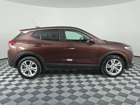 Used 2022 Buick Encore GX Preferred w/ Cold Weather Comfort Package FWD image 8