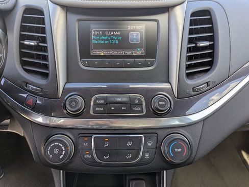 Used 2016 Chevrolet Impala LS image 17