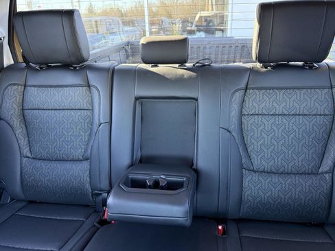 Used 2022 Toyota Tundra SR5 image 23