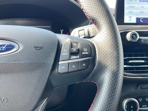 Used 2025 Ford Escape ST-Line image 31