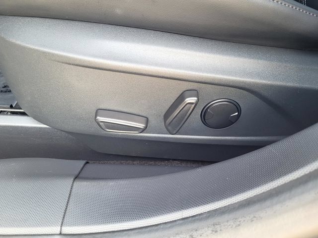 Used 2023 Ford Mustang Mach-E Select RWD image 11