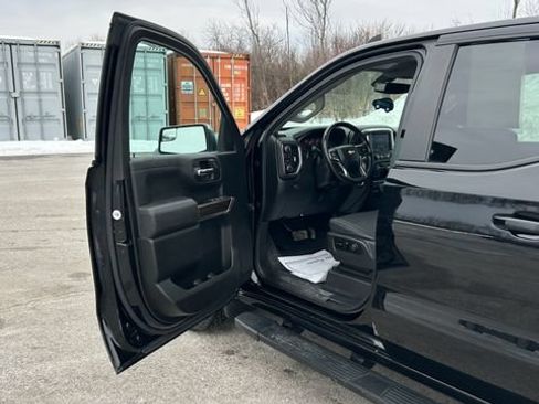 Certified 2019 Chevrolet Silverado 1500 LT w/ All-Star Edition AWD/4WD image 11