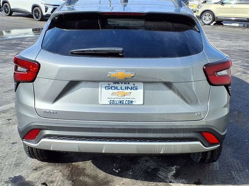 New 2026 Chevrolet Trax LT image 17