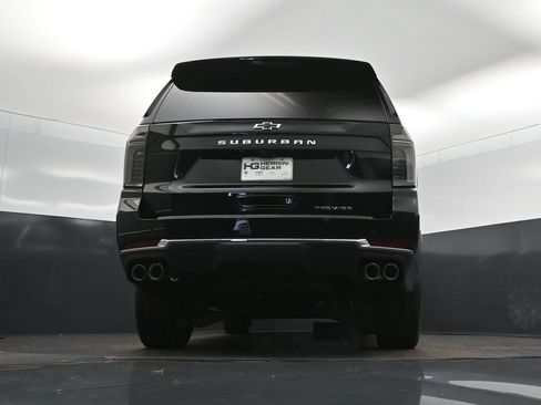 New 2026 Chevrolet Suburban Premier RWD image 41