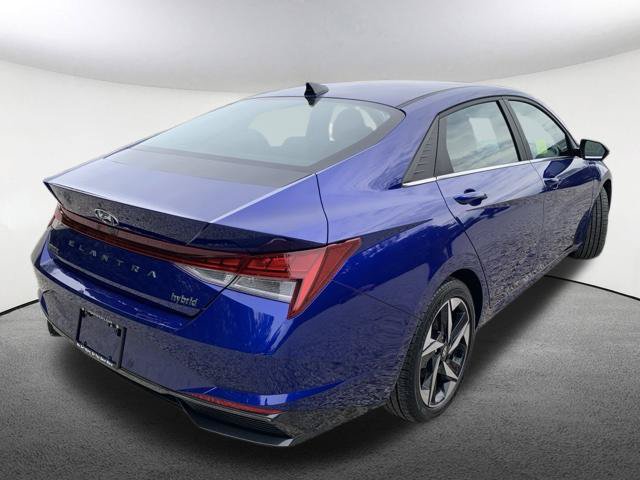 Used 2023 Hyundai Elantra Limited w/ Cargo Package FWD image 17