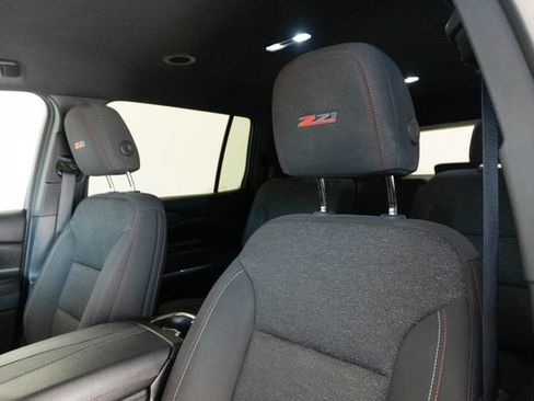 Used 2024 Chevrolet Traverse Z71 AWD/4WD image 7
