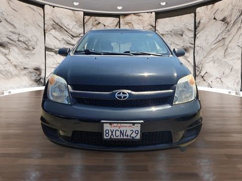 Used 2006 Scion xA image 2