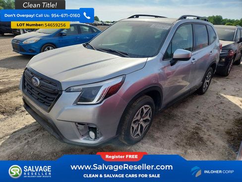 Used 2023 Subaru Forester Premium AWD/4WD image 1