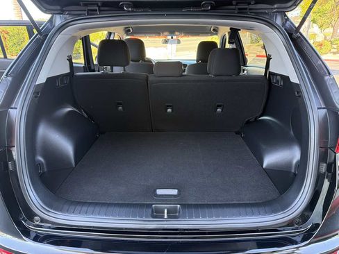 Used 2018 Kia Sportage LX FWD image 18