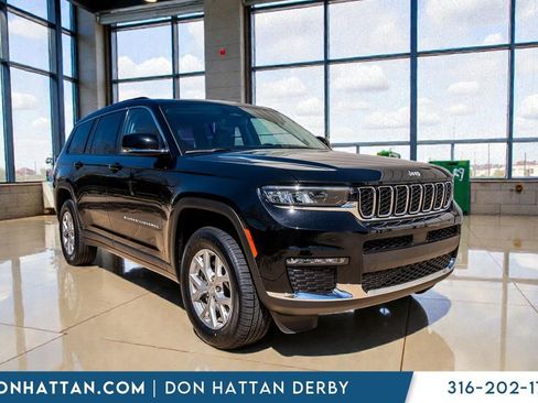Used 2023 Jeep Grand Cherokee L Limited AWD/4WD image 31