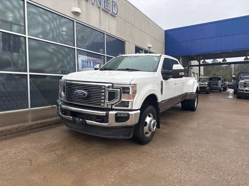 Used 2021 Ford F350 Lariat w/ Lariat Ultimate Package image 4