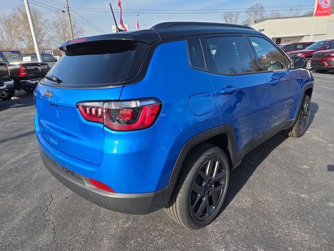 New 2026 Jeep Compass Limited AWD/4WD image 3