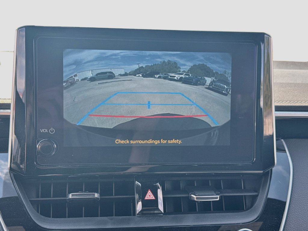 Used 2025 Toyota Corolla XSE FWD image 13