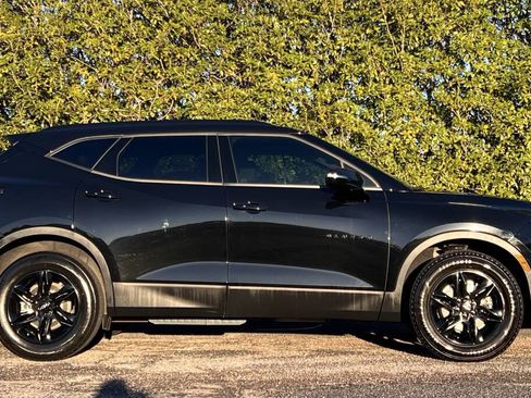 Used 2021 Chevrolet Blazer LT image 9