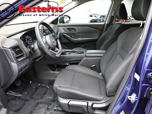 Used 2023 Nissan Rogue S AWD/4WD image 14