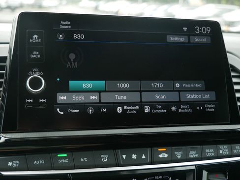 New 2026 Honda Odyssey Sport-L image 18