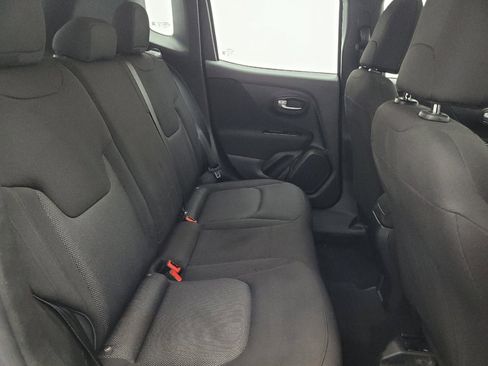 Used 2021 Jeep Renegade Sport FWD image 19