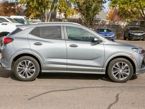 Used 2023 Buick Encore GX Select w/ Sport Touring Package image 4