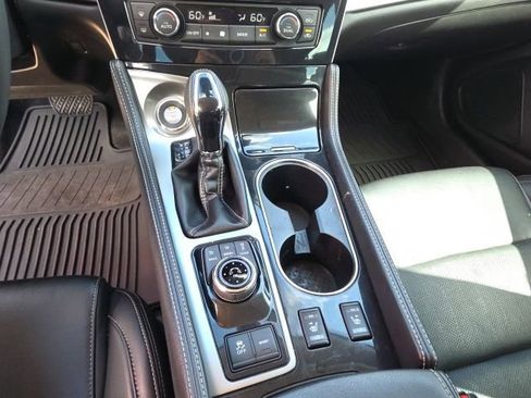 Used 2023 Nissan Maxima SV w/ Floor Mat Group image 18