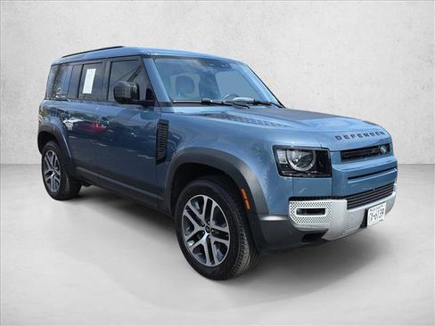 Used 2020 Land Rover Defender 110 HSE AWD/4WD image 3